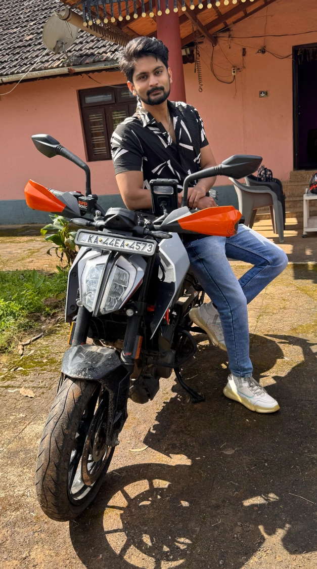Amar Karthik